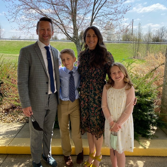 Meet your Posher, Gretchen - Picture 4 of 7